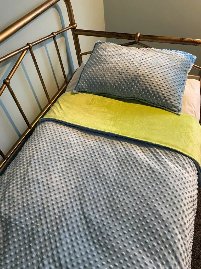 5Kg Weighted Blanket Large With Pillow Case (150 x 200cm)