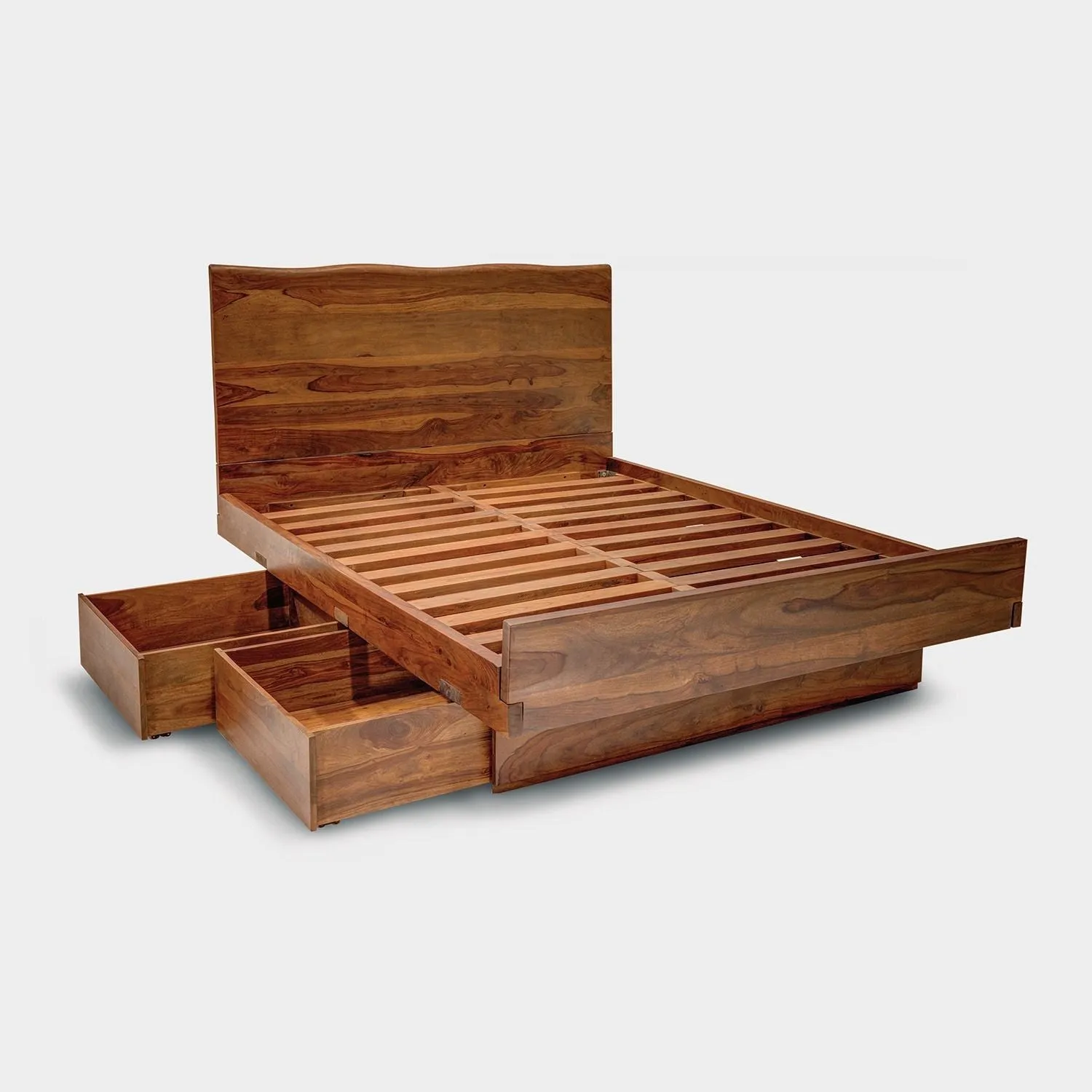 CUSTOMIZE YOUR ROSEWOOD QUEEN BED