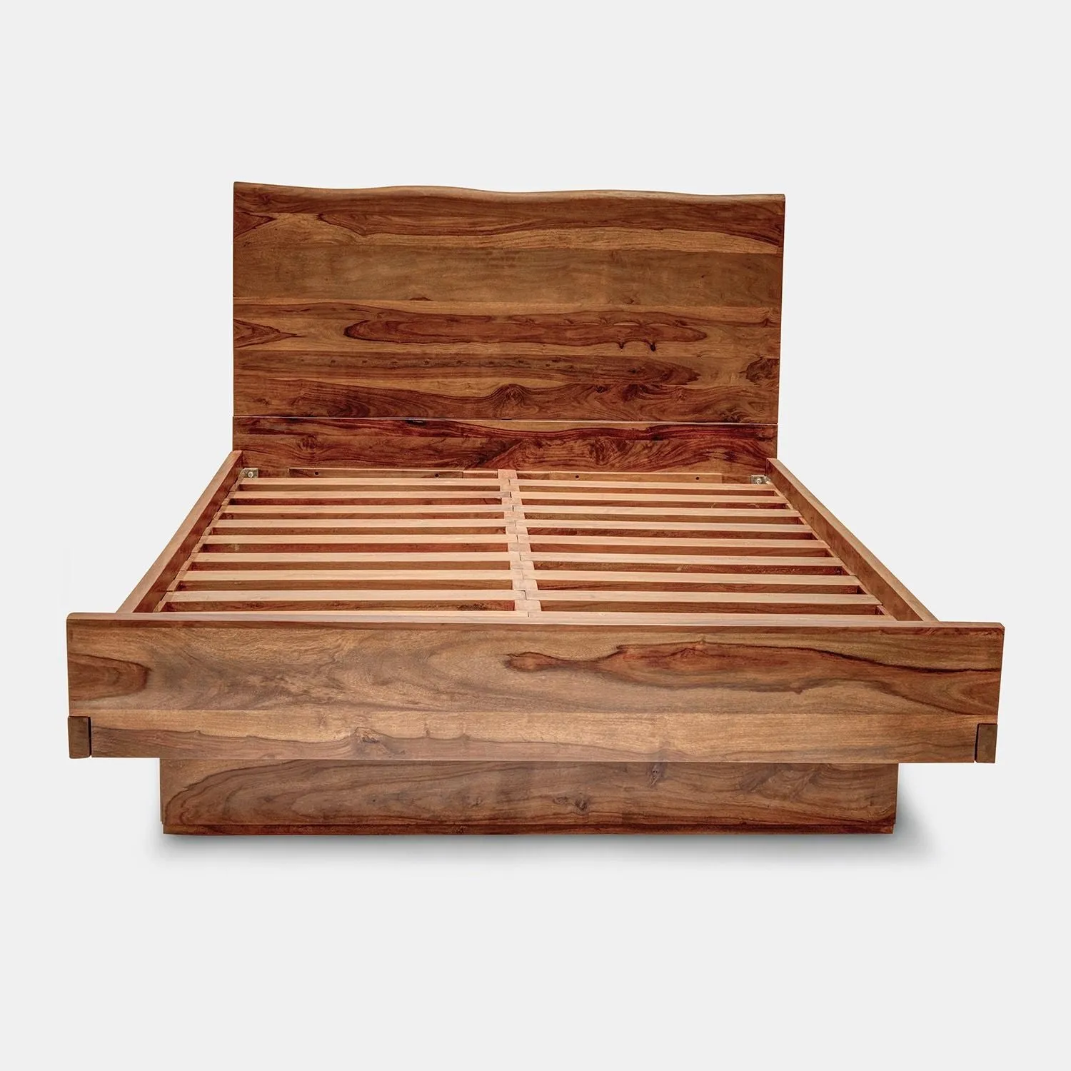 CUSTOMIZE YOUR ROSEWOOD QUEEN BED
