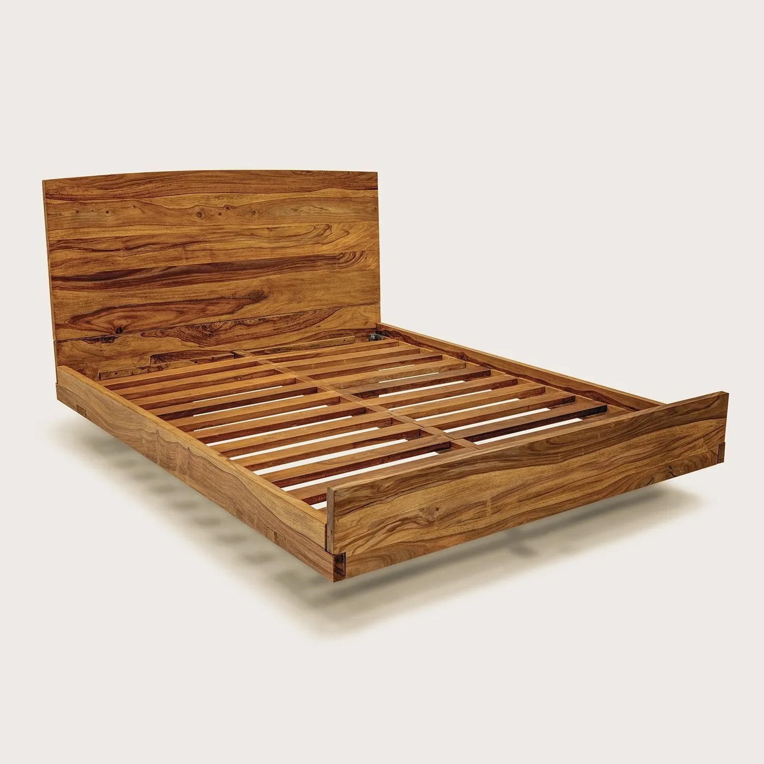 CUSTOMIZE YOUR ROSEWOOD QUEEN BED