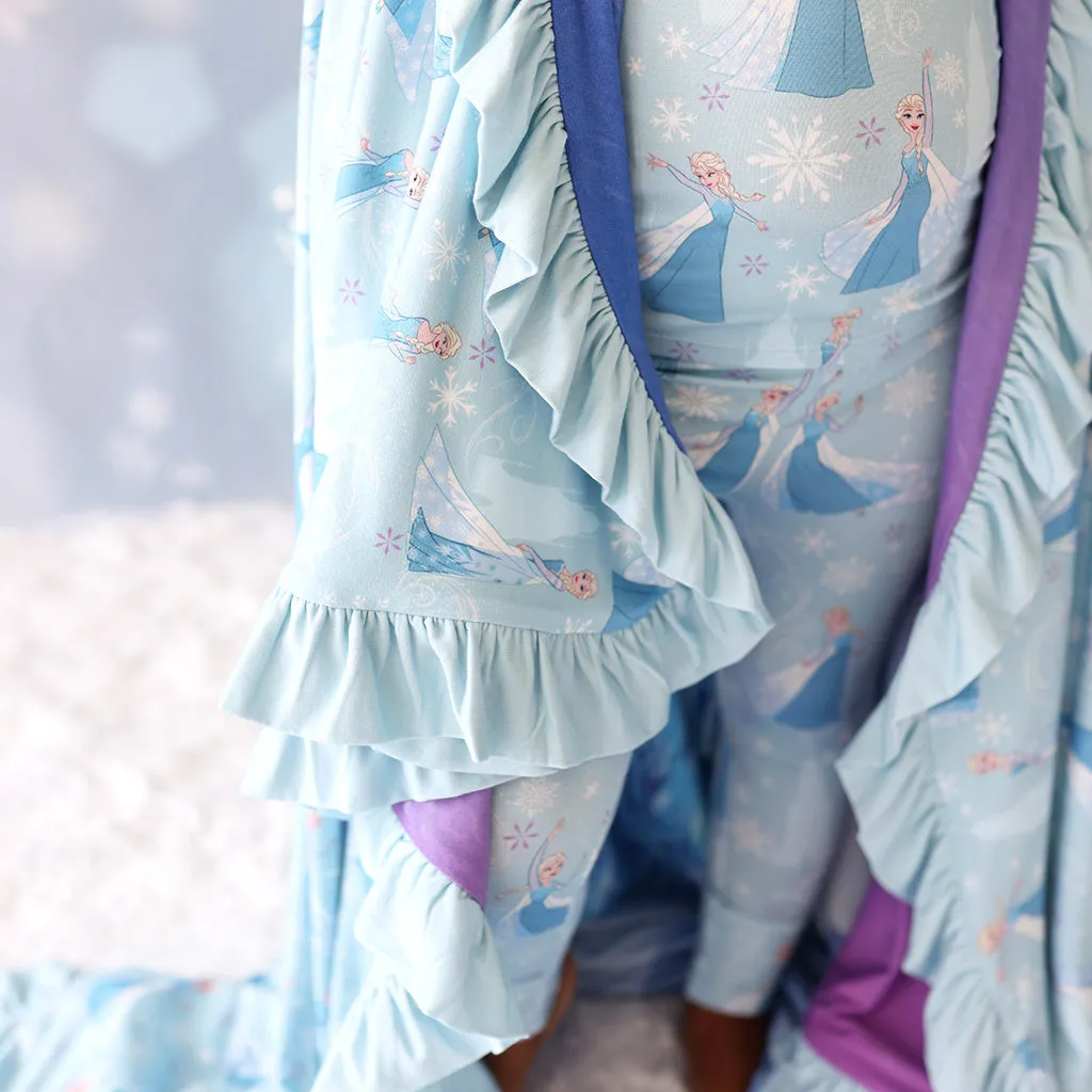 Disney Frozen Elsa & Frozen Castle Ruffled Luxe Patoo® Blanket