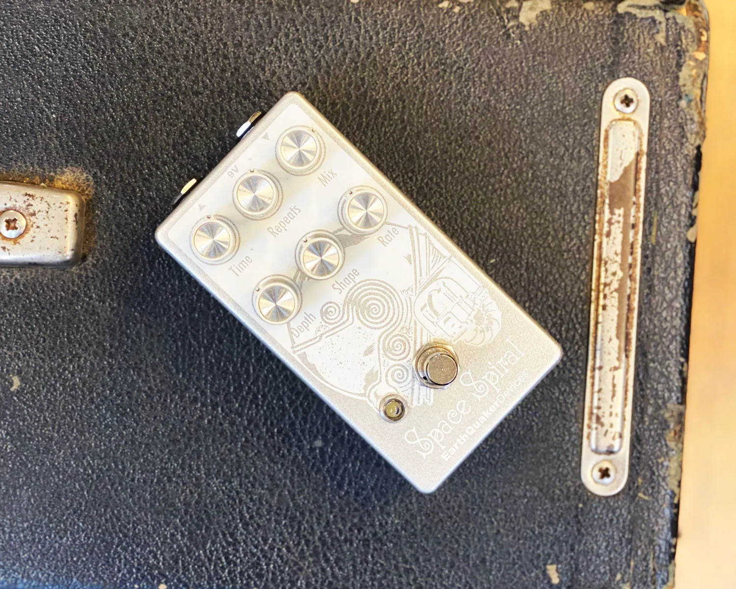 EarthQuaker Devices Space Spiral