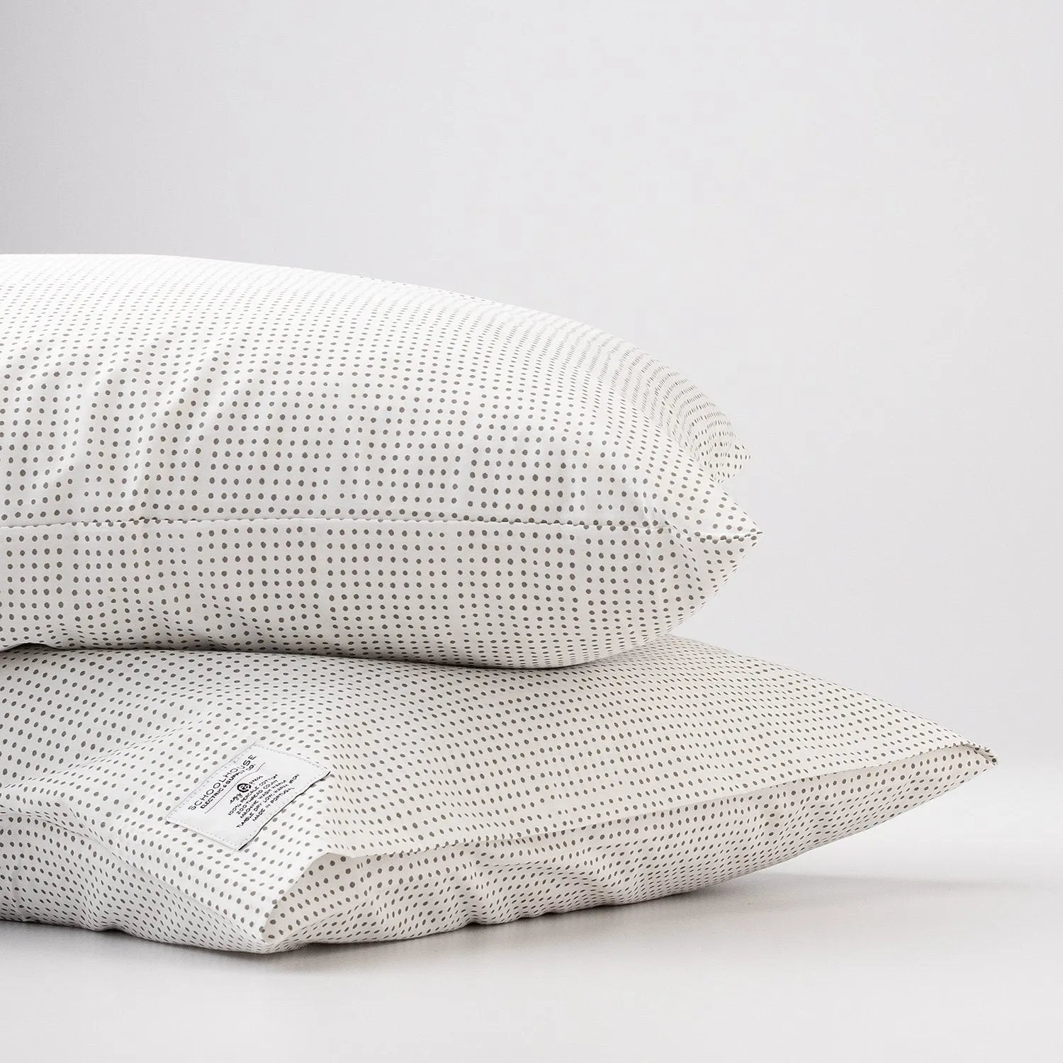 Gray Dot Pillow Case Set