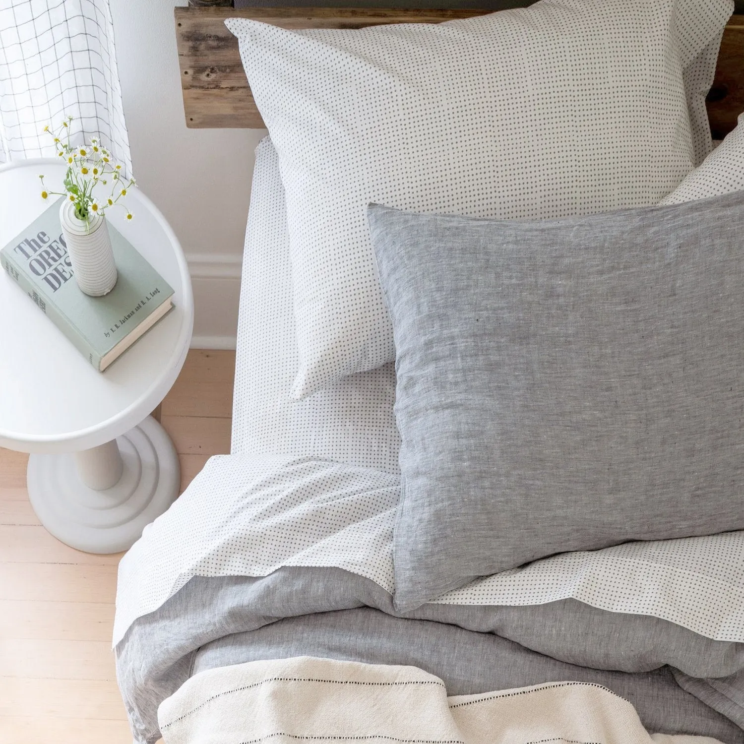 Gray Dot Pillow Case Set