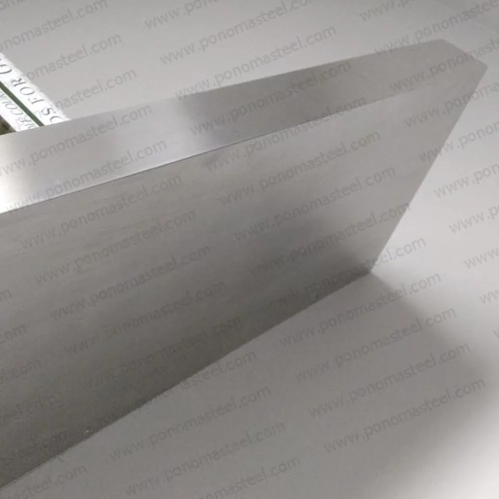 Metal shelves 33"- 37" (cm. 83.8 - 94) made-to-order Ponoma®