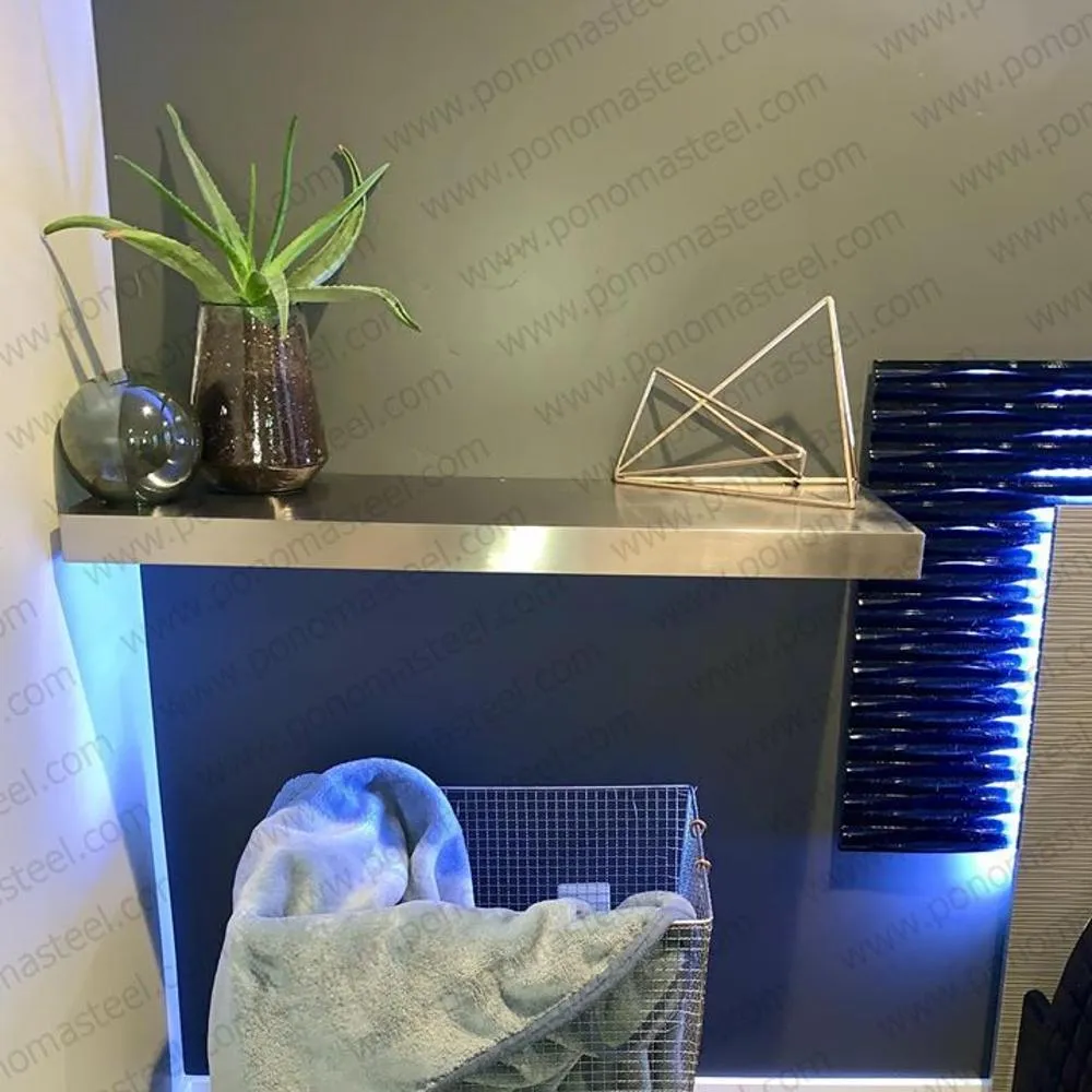 Metal shelves 53"- 62" (cm. 135 - 157,5) made-to-order floating shelves Ponoma®