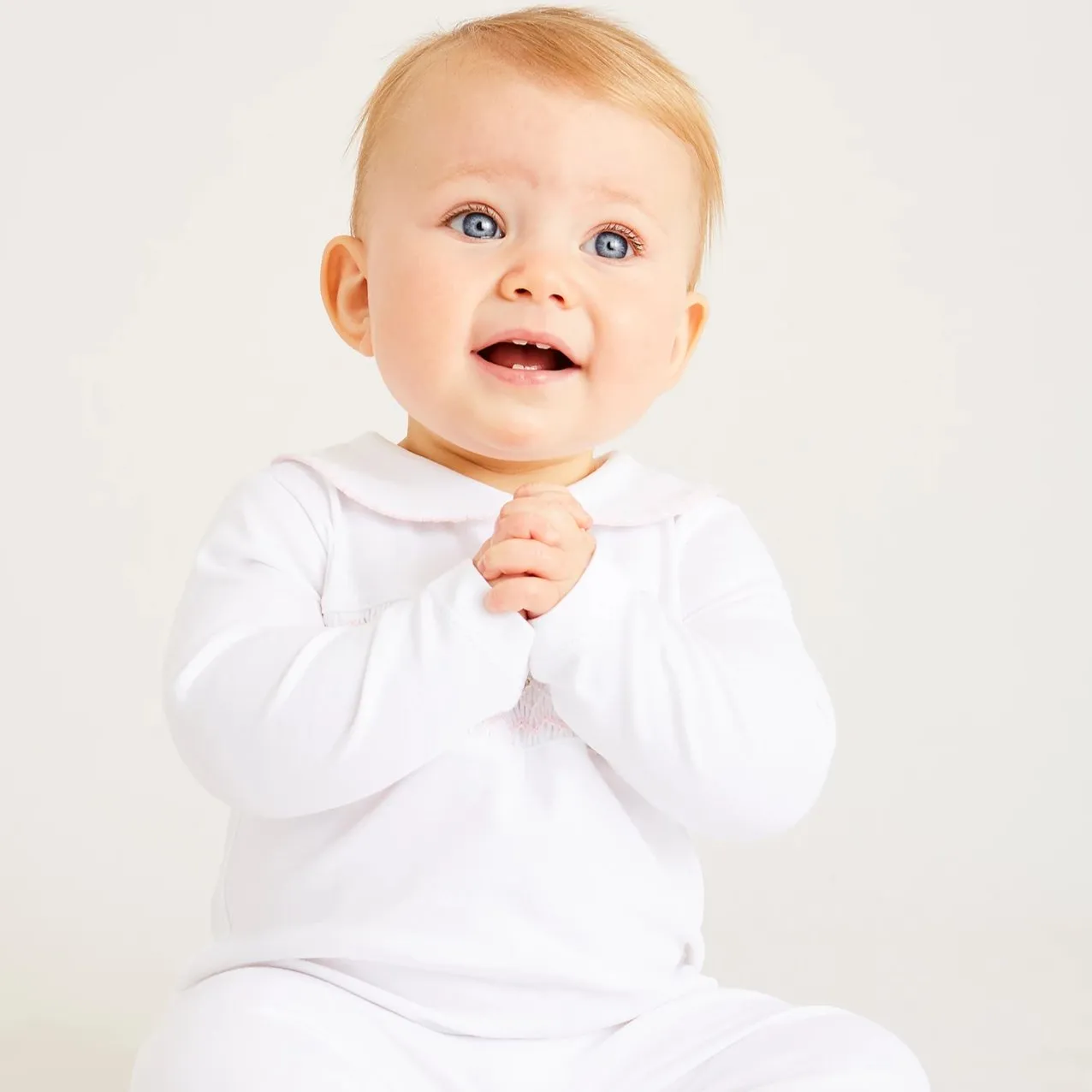 NEWBORN LOOK 1