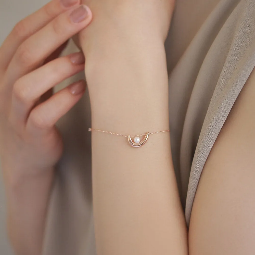 Rose Silver Pearl and Curve Bracelet